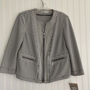 Kasper black/white zipper jacket SIZE 2P